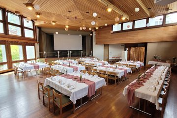 Indoor wedding