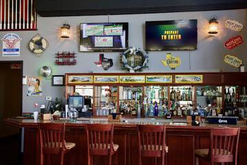 Sports bar