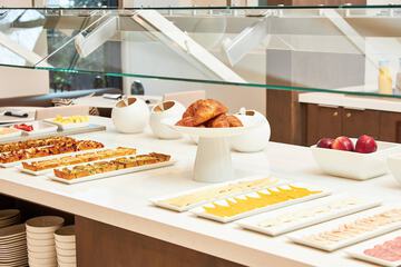 Breakfast/Coffee Service 48 of 67