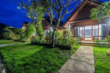 Front of property - evening/night