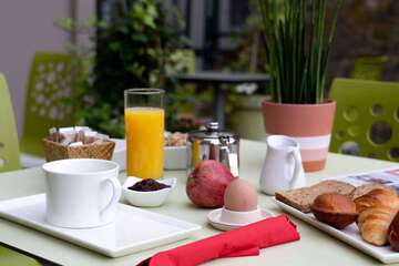 Breakfast area