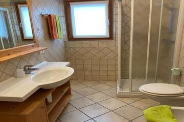 Photo 34