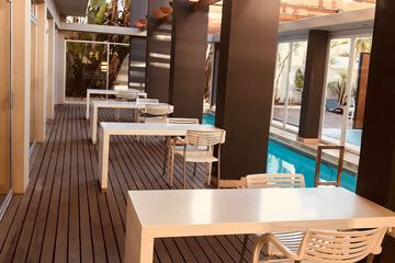 Breakfast area