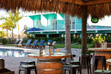 Beach bar