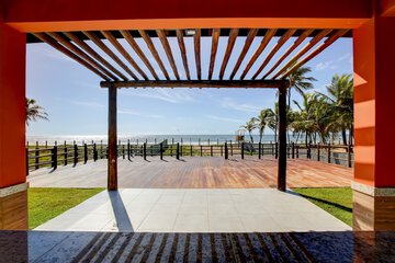 Beach bar