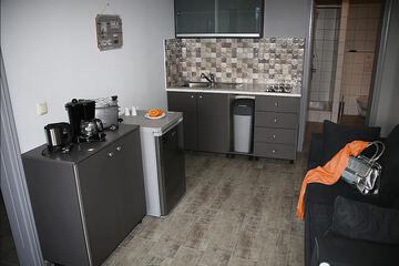 Private kitchenette