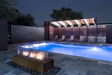 Courtyard by Marriott Houston Heights / I 10