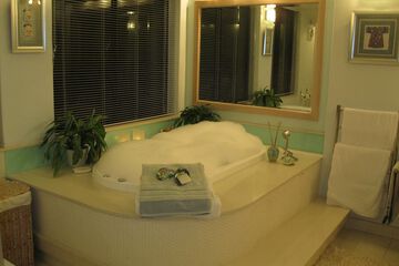 Jetted tub