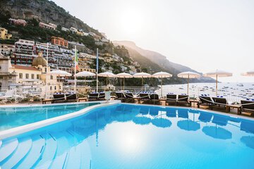 Rooftop pool