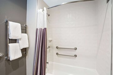 Room 12 of 45