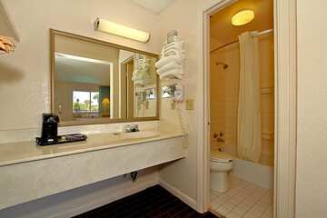 Photo 34