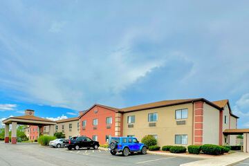FairBridge Inn & Suites Batavia Darien Amusement Park Area