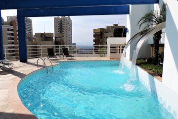 Rooftop pool