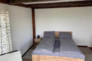 Photo 37