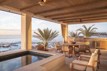 Private pool