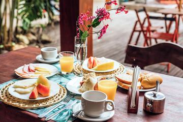 Breakfast meal