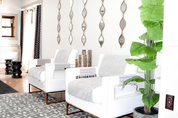 Hotel Interior 10 of 31