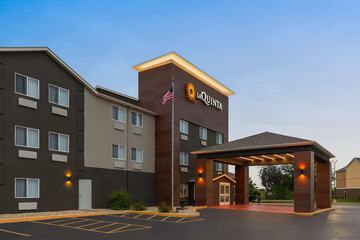 La Quinta Inn & Suites by Wyndham Peru Starved Rock St. Park