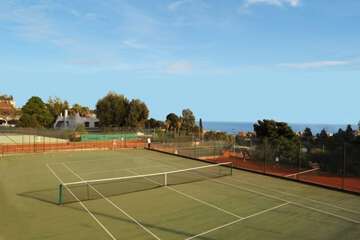 Tennis court