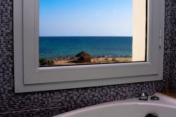 Jetted tub