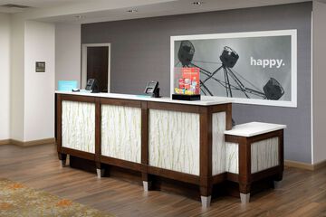 Concierge desk