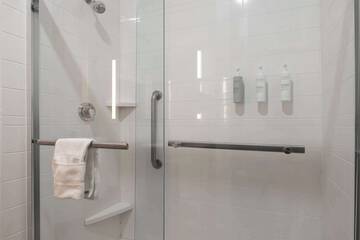 Bathroom shower