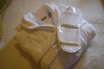 Bathroom amenities
