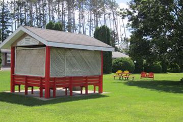 Childrens Play Area - Outdoor