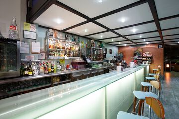 Coffee shop