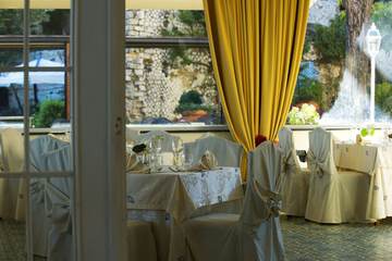 Breakfast area
