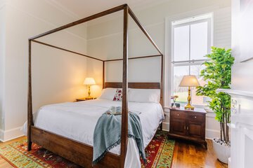 Room 51 of 81