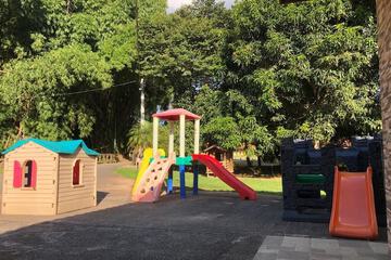Children's play area - outdoor