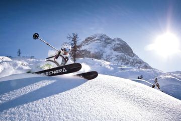 Skiing