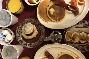 Breakfast/Coffee Service 44 of 46