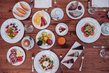Breakfast meal