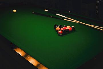 Sports bar