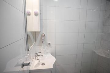 Photo 62