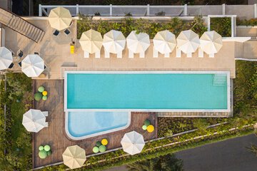 Rooftop pool