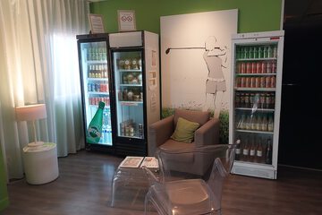 Snack bar
