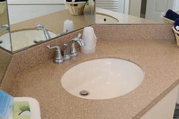 Bathroom sink