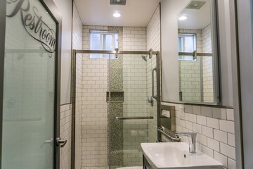 Room 102 of 115