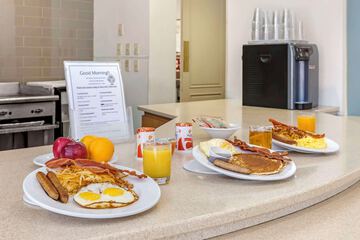 Breakfast area