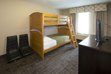 Room 47 of 82