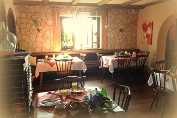 Breakfast area