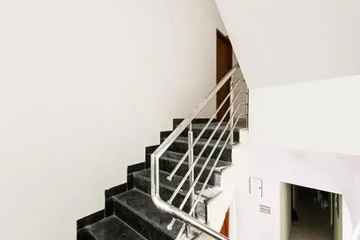 hotel_rooms
