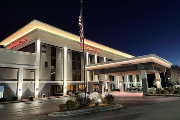Hampton Inn Hillsville
