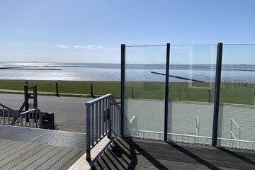 Sundeck