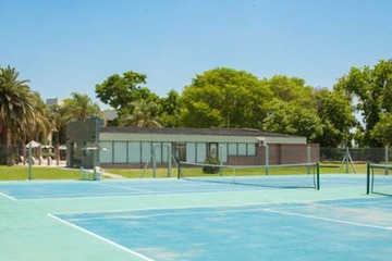 Tennis court