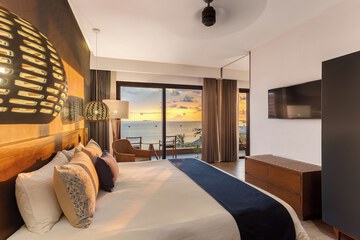 Beach/ocean view