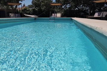 Private pool
